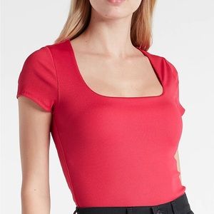 Lavender short-sleeved ribbed thong bodysuit